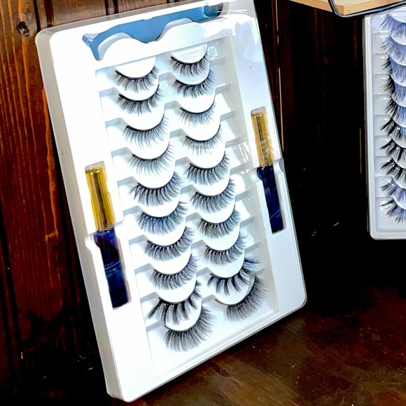 Magnetic Lash Set - Picture 2 of 2